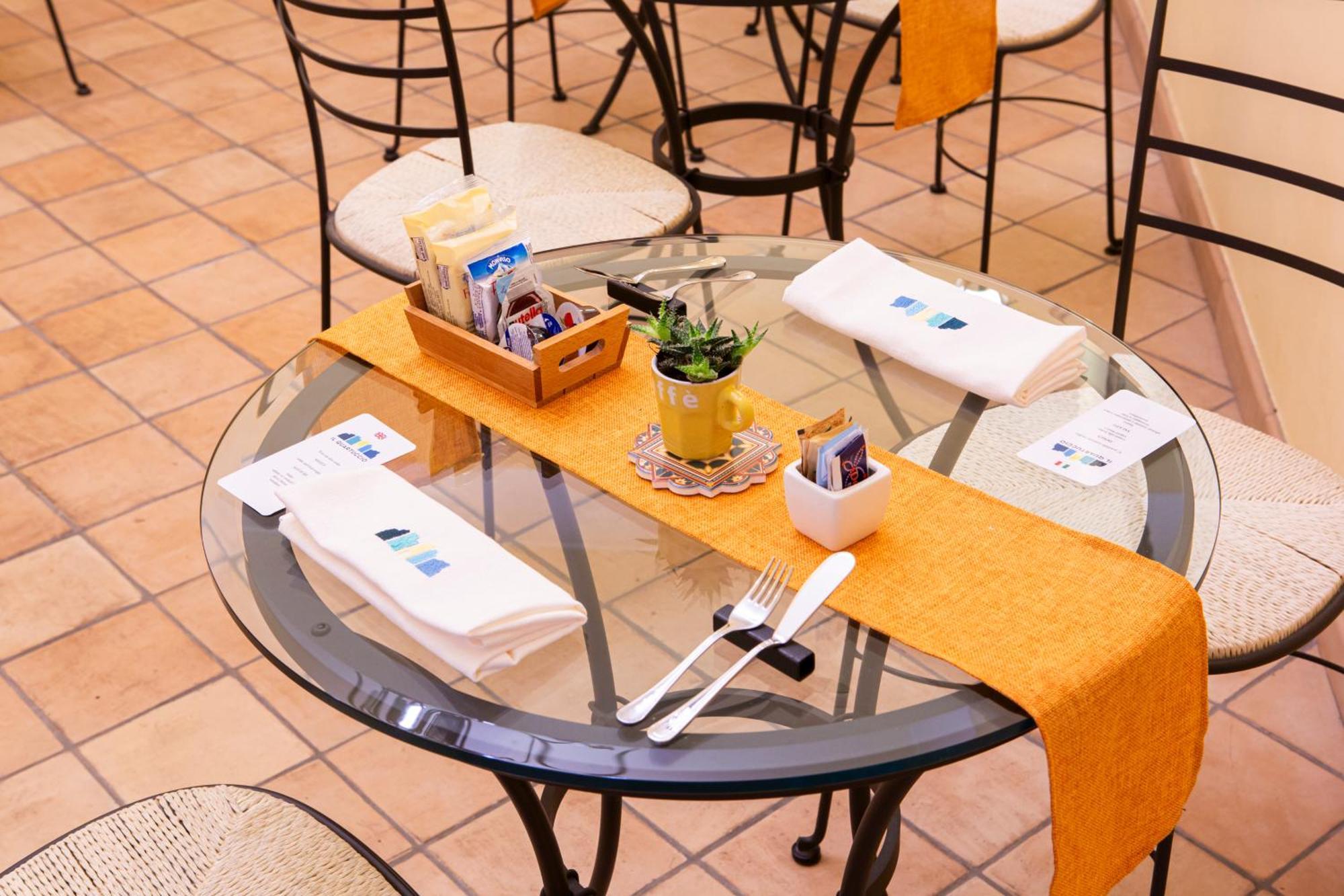 Il Quartuccio Gaeta Bed & Breakfast Bagian luar foto